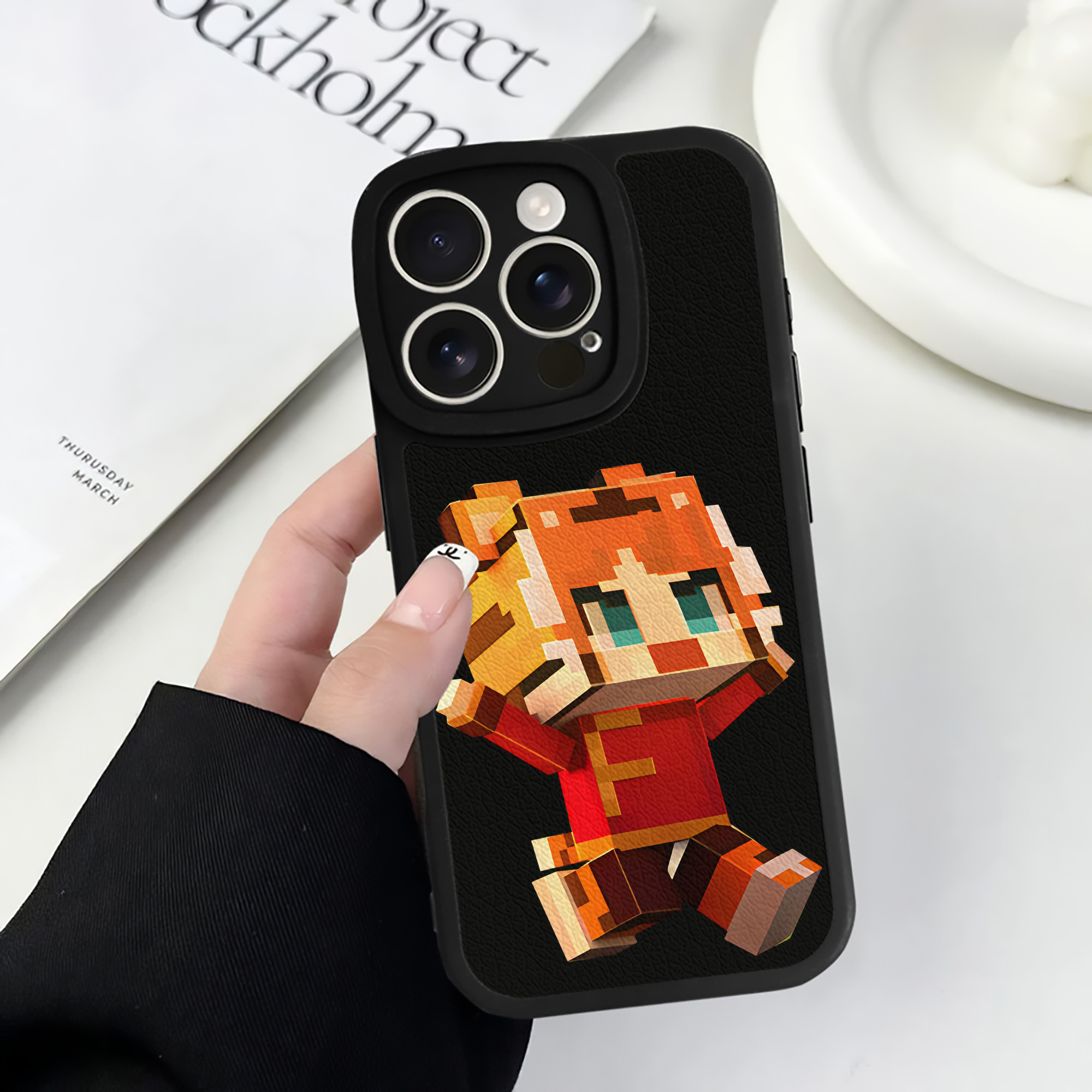 （画像用） マインクラフト ブロックの世界 Minecraft MC Block world 【iPhone 16シリーズ対応】シリコンスマホケース（レザー調） 材質：シリコン